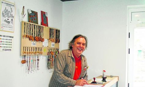 Alex encargado del albergue de Bodenaya(Tineo)