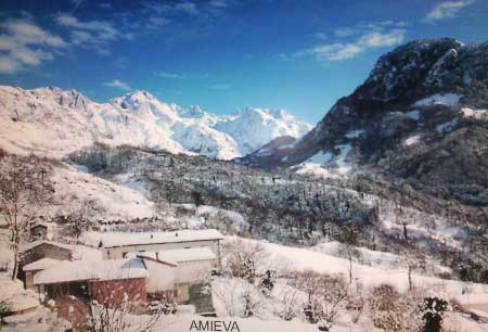 Amieva con nieve (Picos de Europa-Asturias)